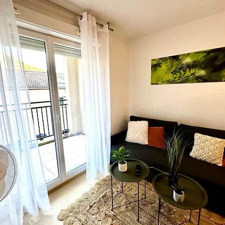 G29 Les Naiades- 2 Bedrooms For 5 People ! Feriehus Avene