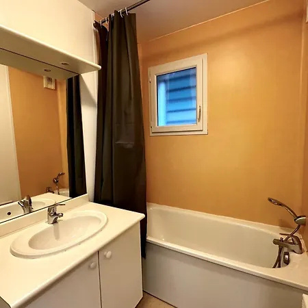 Σπίτι διακοπών Les Naiades G29 - 2 Bedrooms For 5 People ! Avene