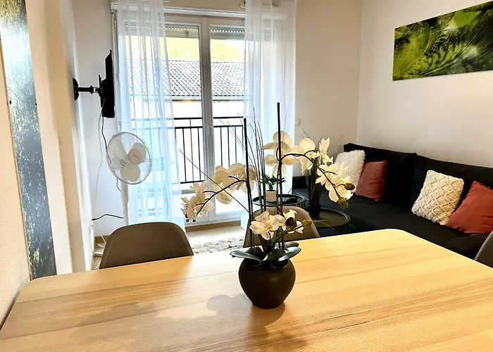 Feriehus Les Naiades G29 - 2 Bedrooms For 5 People ! Avene